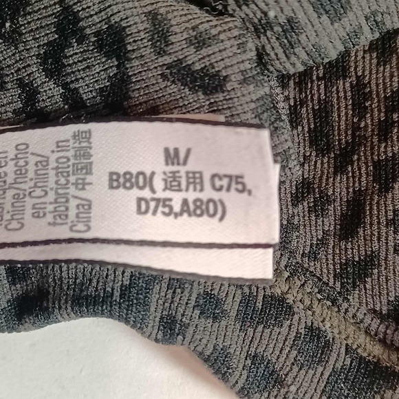 Victoria's Secret M Wireless Lounge Sports Bra Bralette Leopard Print Black Grey - Picture 5 of 7